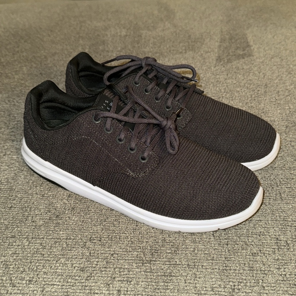 Travis Mathew Shoes - Picture 2 of 7